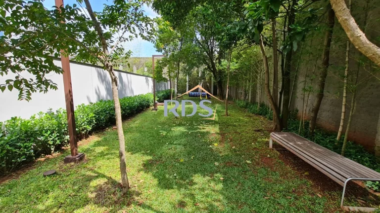 Imagem Vende excelente apartamento de 160m² com 3 su;ites e 2 vagas no contrapiso