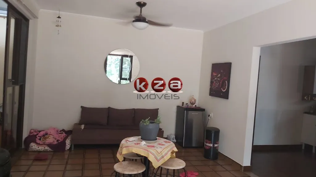 Imagem Oportunidade única: Casa à venda em Valinhos-SP, no Jardim Celani, com 3 quartos, suíte, 3 salas, 2 banheiros, 2 vagas - 198m².