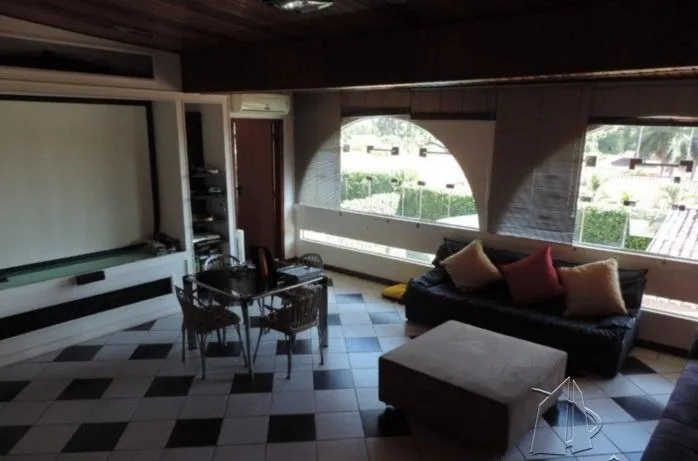 Imagem Casa Luxuosa no Condomínio Village D'Avignon - 620 m² de Terreno e 320 m² de Construção