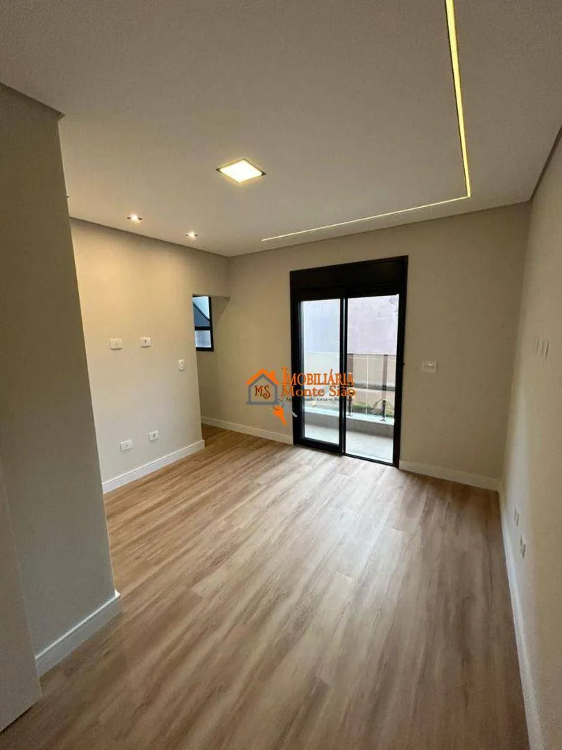 Imagem Sobrado com 3 dormitórios à venda, 119 m² por R$ 859.000,00 - Vila Carmela II - Guarulhos/SP