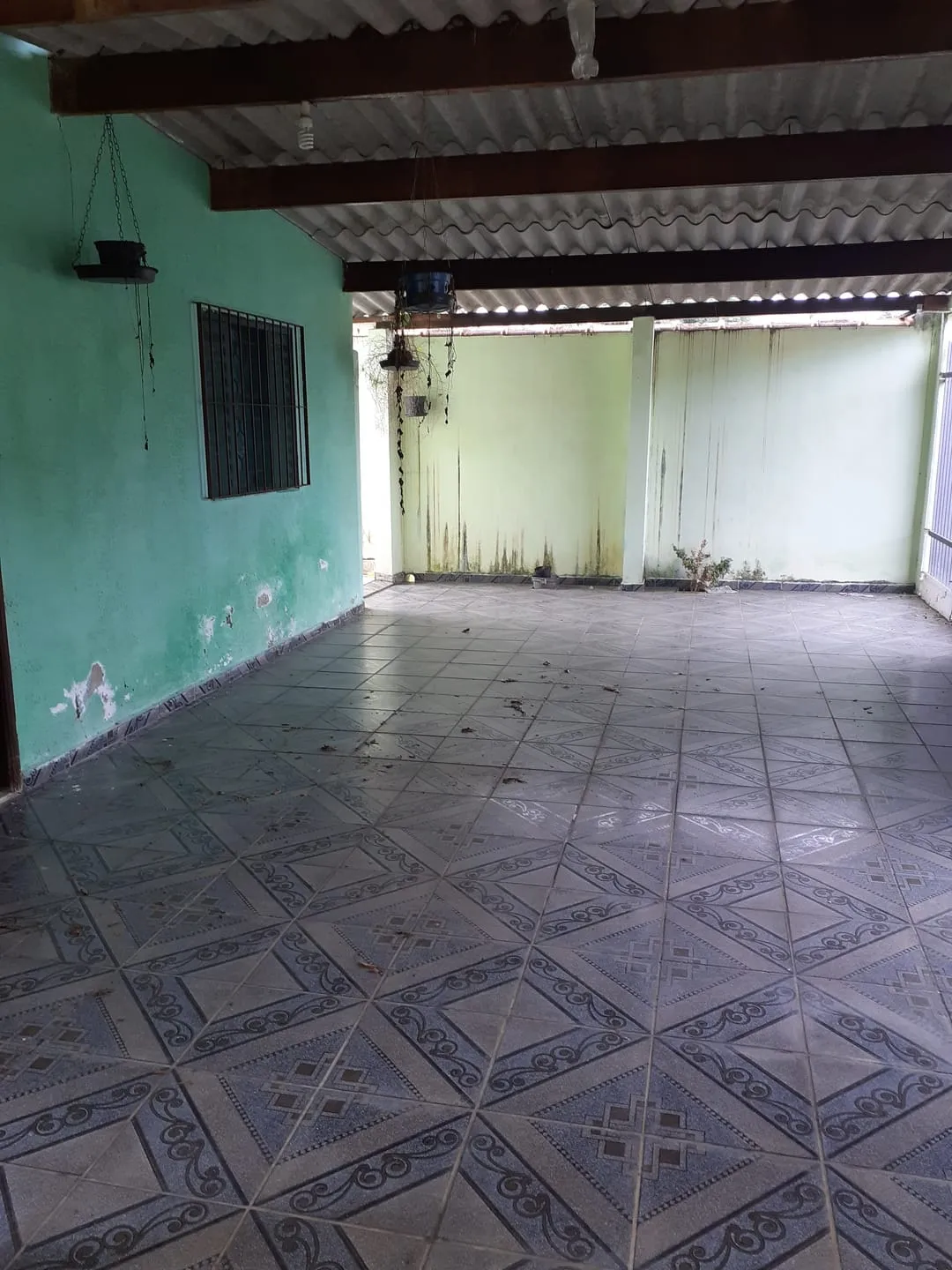 Foto do imóvel Casa à venda 2 Quartos, 3 Vagas, 300M², Jardim Santa Cecília, Pindamonhangaba - SP