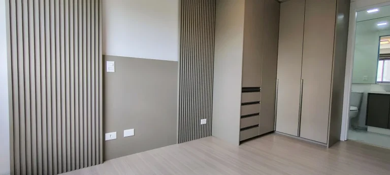 Imagem Apartamento 2 quartos, sacada com churrasqueira, Alto da XV