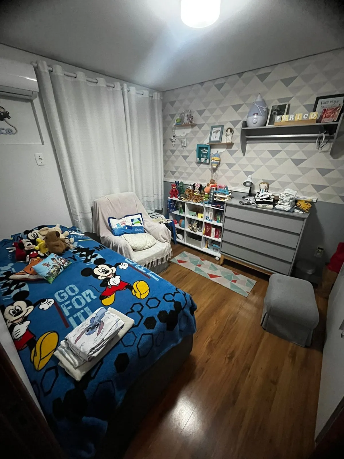 Imagem Apartamento mobiliado 2 dormitórios com suíte e 2 vagas em Petrópolis Poa