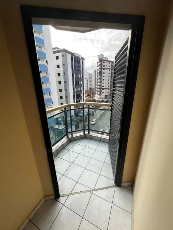 Imagem APARTAMENTO COM 74,00 m² - OCIAN - PRAIA GRANDE SP