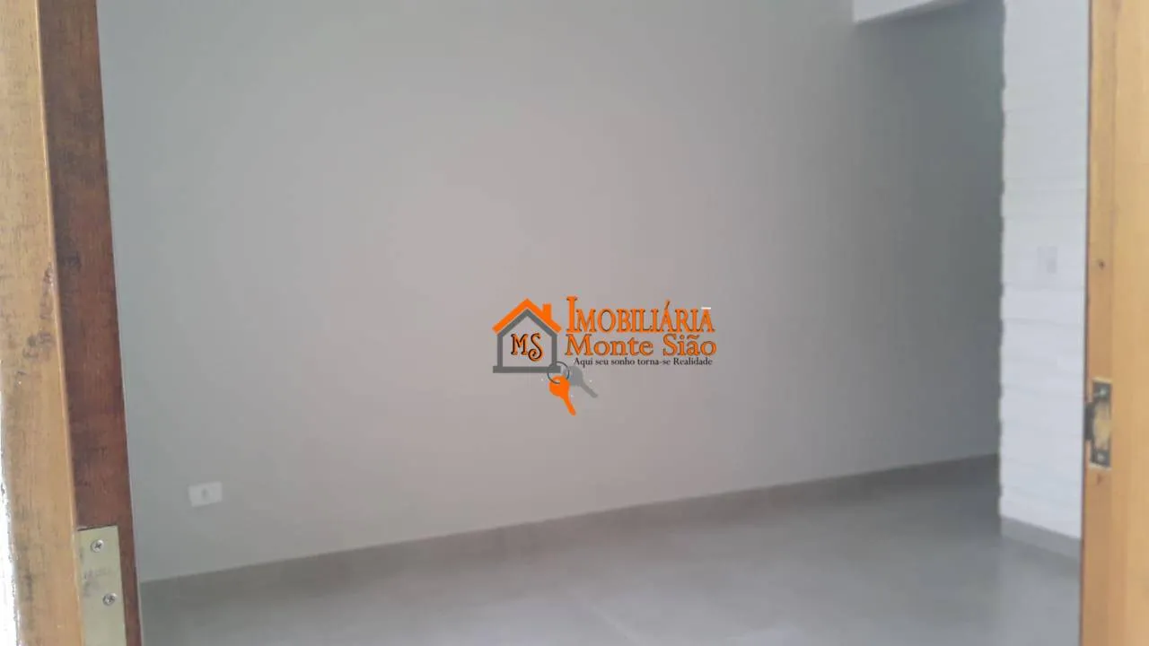 Imagem Sobrado com 3 dormitórios à venda, 200 m² por R$ 550.000,00 - Vila Carmela II - Guarulhos/SP