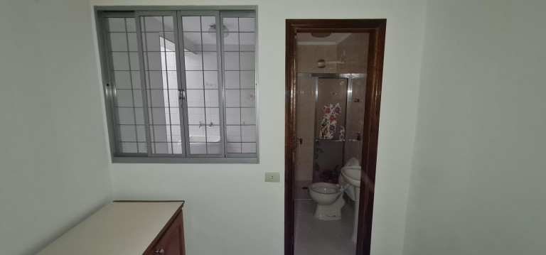 Imagem Casa de Vila com 4 Quartos à Venda, 150 m² em Vila Santa Catarina - São Paulo