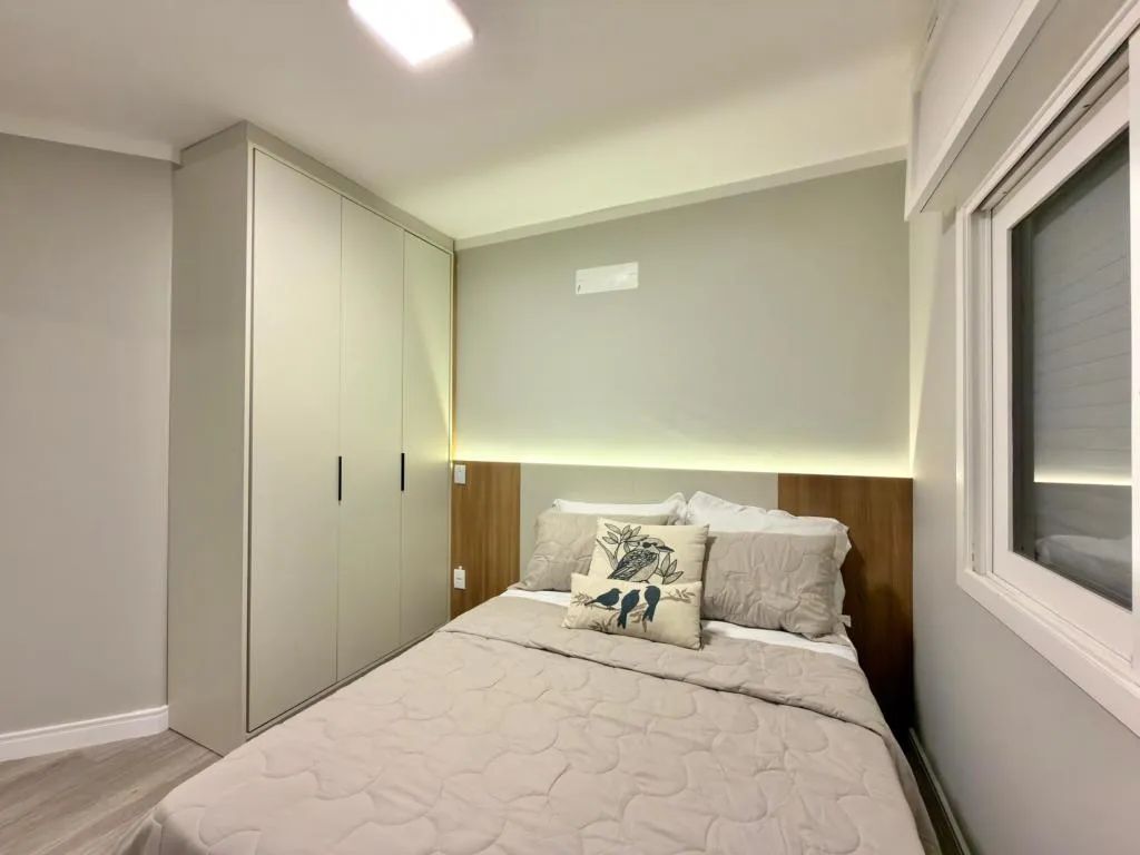 Foto do imóvel: Apartamento 3 Dormitórios - Bairro Zona Nova em Rua Guilherme Guittman