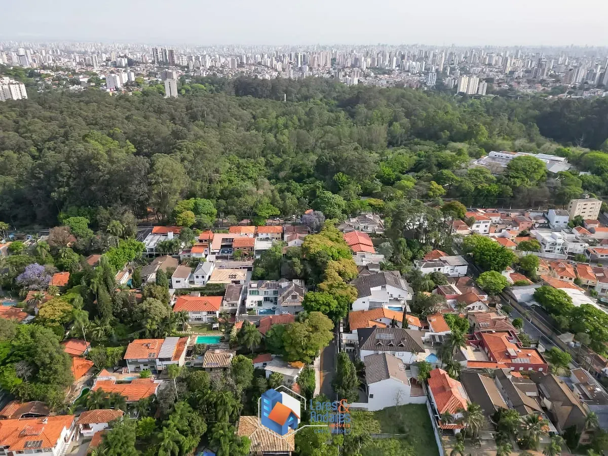 Imagem Casa para venda em Jardim Floresta com 4 quartos, sendo 3 suítes, 409m²