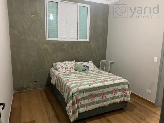 Imagem Casa à Venda na Cidade de com 4 Quartos, 2 Suítes e 6 Vagas de Garagem - Imperdível!