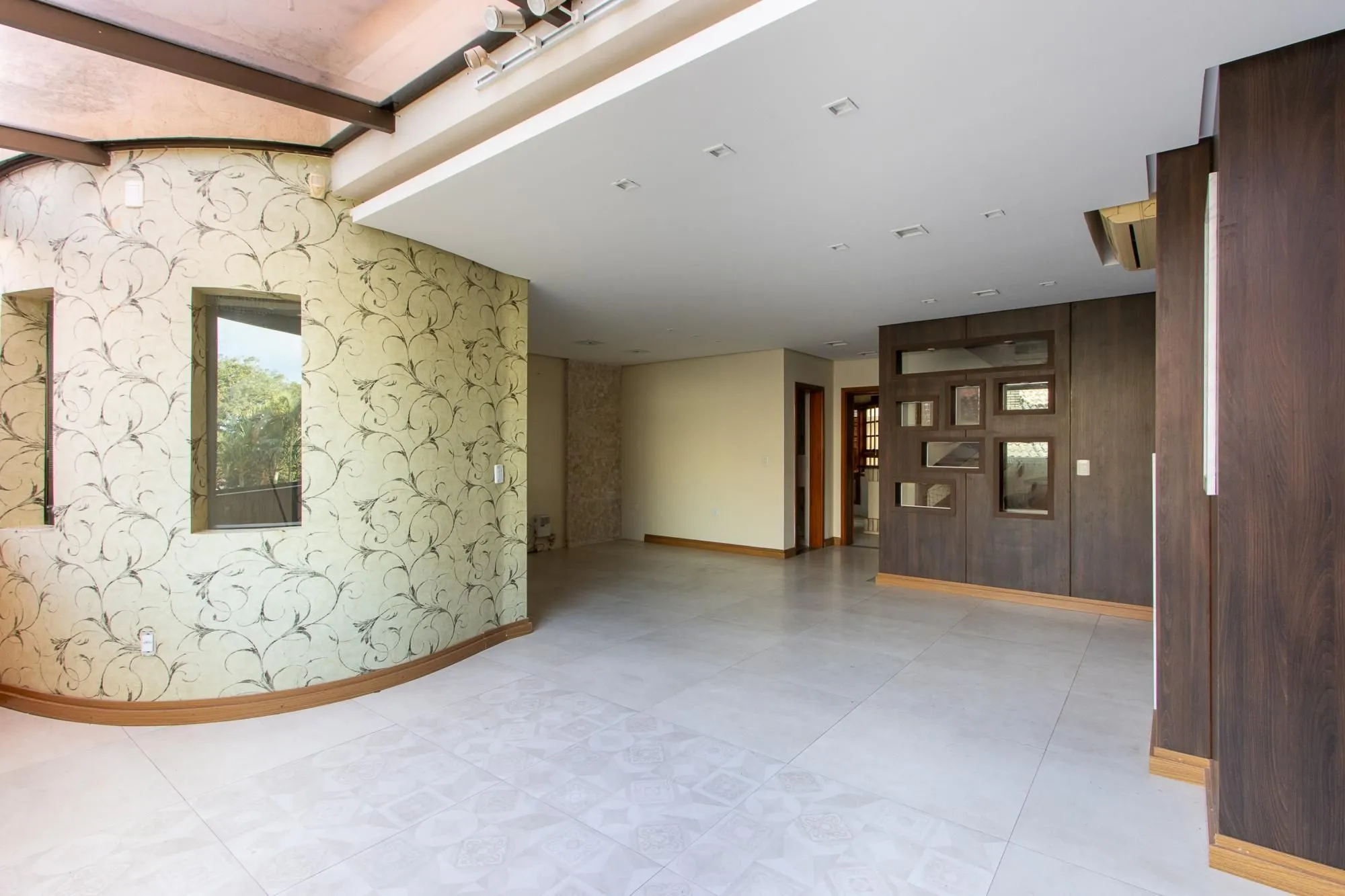 Imagem Casa em condominio Zona Sul, desocupada