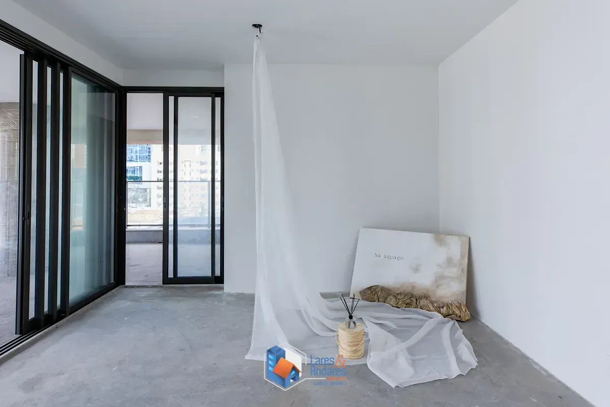 Imagem Apartamento para venda em Campo Belo com 3 quartos, sendo 3 suítes, 210m²