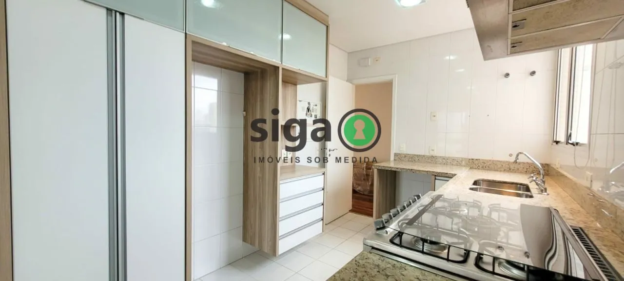 Imagem 238m² com varanda gourmet, 4 suítes e vista livre