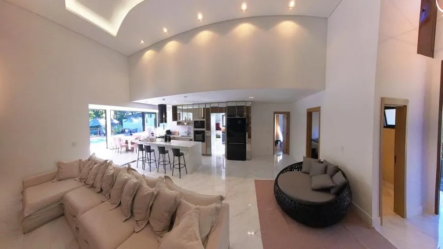 Imagem Casa Alto Padrão com 5 Suítes, de Condomínio em Itatiba
