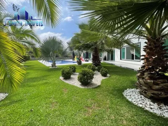 Imagem CASA LINDA, NOVA, SUÍTES, MODERNA E IMPECÁVEL! Gourmet, piscina! SHOW !!