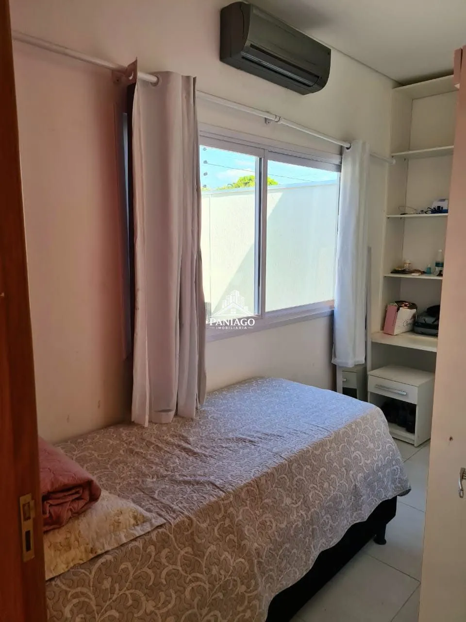 Imagem Casa com 3 Quartos, Piscina e Energia Solar à Venda no Jardim Comodoro