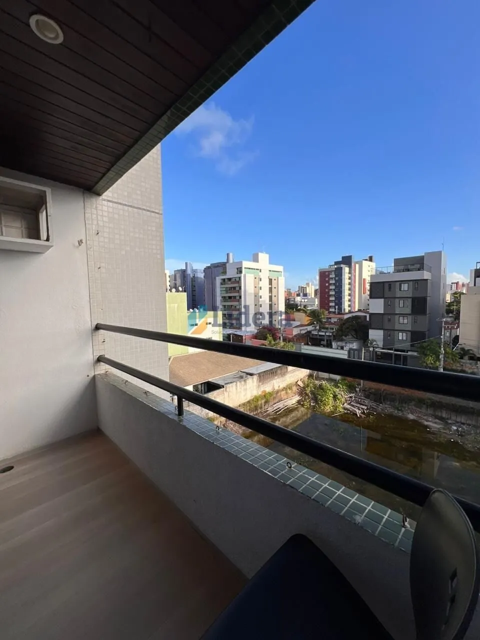 Imagem Apto Alto Padrão - 115M² - 3 quartos + DCE - 2 vagas de garagem - em Intermares, Cabedelo/PB