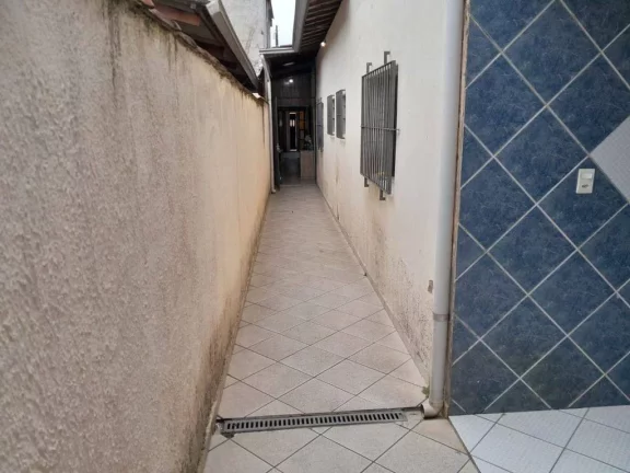 Imagem Casa com 2 dormitórios à venda, 170 m² por R$ 350.000,00 - Jardim Quietude - Praia Grande/SP