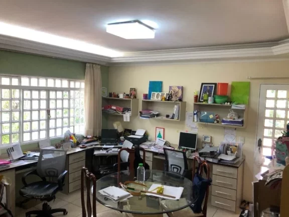 Imagem ACEITA FGTS E FINANCIAMENTO BANCÁRIO MANSÃO NA QUADRA 01 DO PARK WAY CONDOMÍNIO FECHADO FRAÇÃO DE 2.500M² + 1.500M² DE ÁREA VERDE