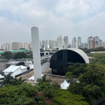 Imagem Apartamento à Venda no Bairro Barra Funda São Paulo: 2 quartos, 1 suíte, 1 vaga mobiliado, 64mt, área de lazer completa.