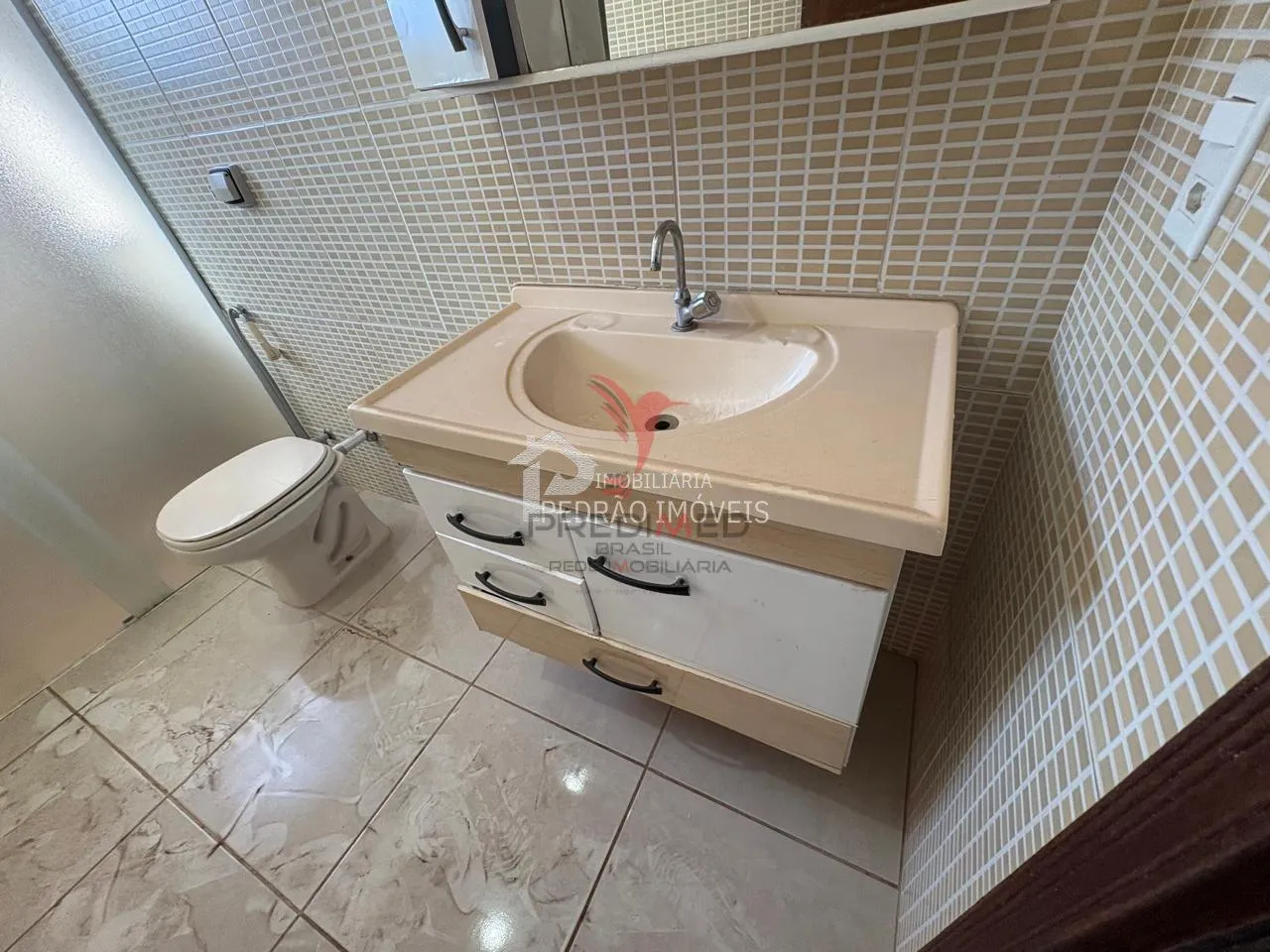 Imagem Sobrado de 2 quartos, 158m² no bairro Parque Residencial Elizabeth, em Lençóis Paulista