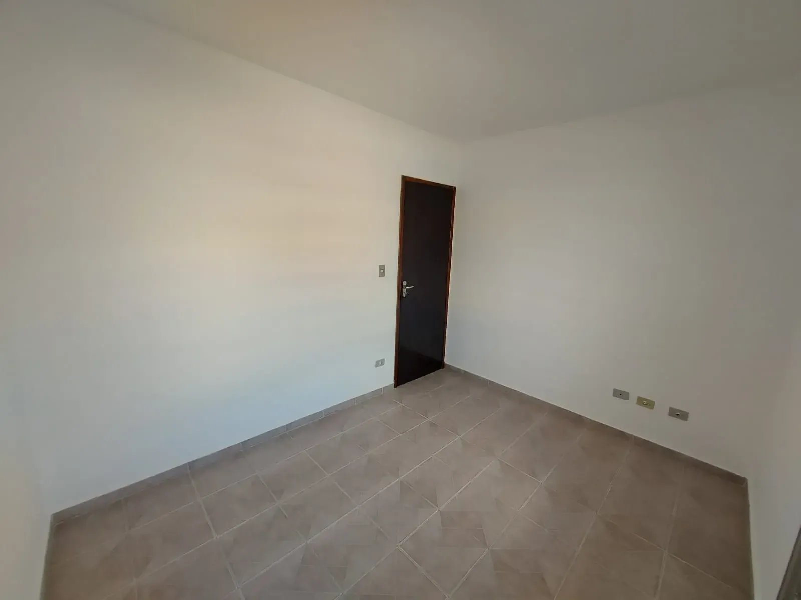 Imagem Sobrado com 2 Quartos para Alugar, 80 m² em Itaquera - São Paulo