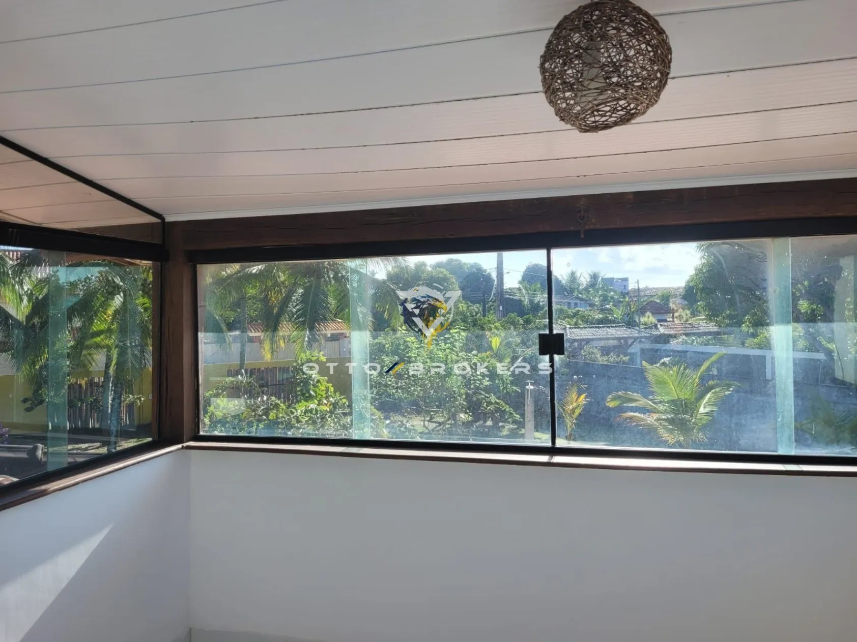 Imagem CASA RESIDENCIAL em SANTA CRUZ CABRÁLIA - BA, coroa vermelha
