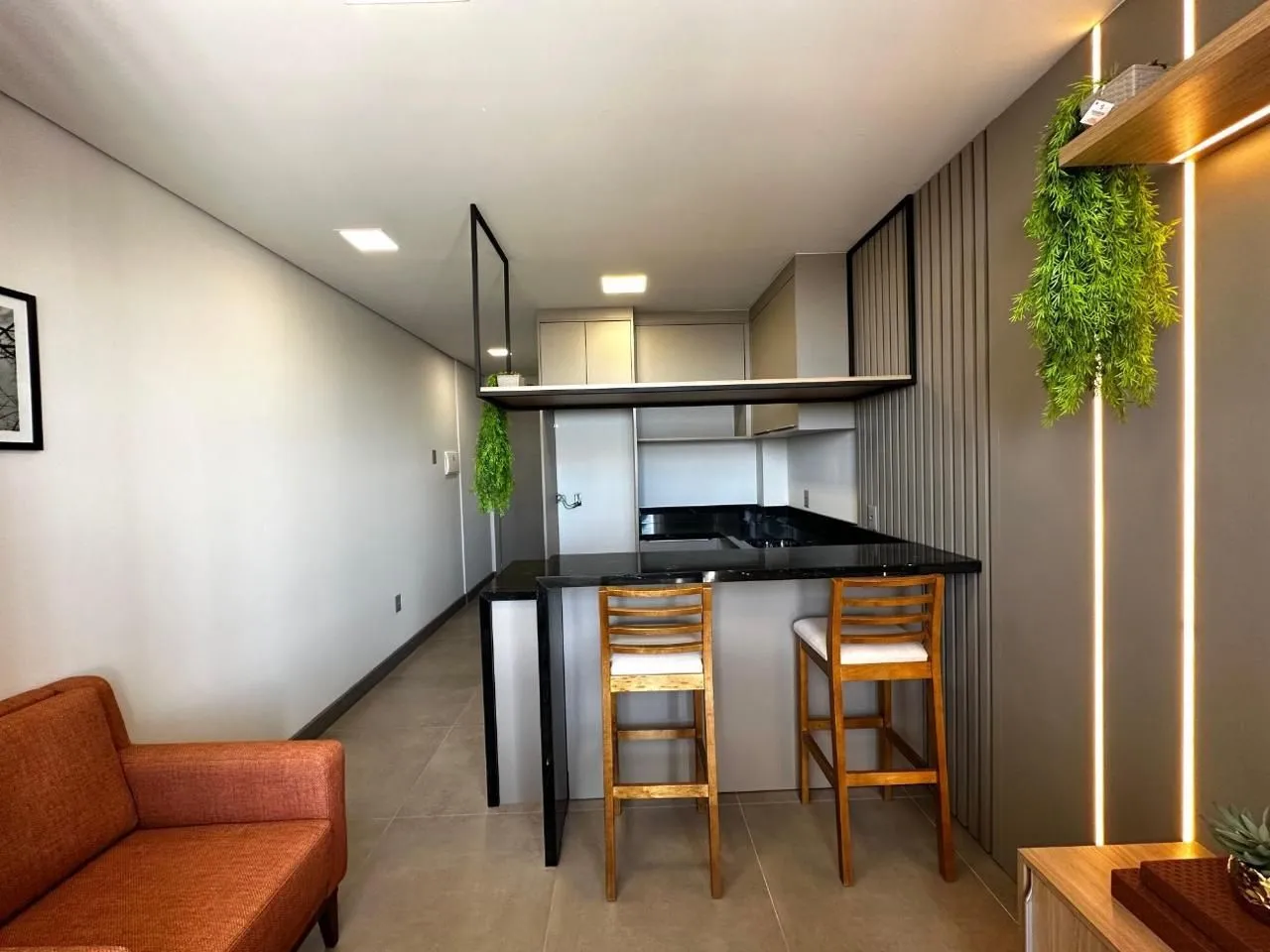 Imagem Excelente Studio mobiliado com vaga coberta no Living Resort House