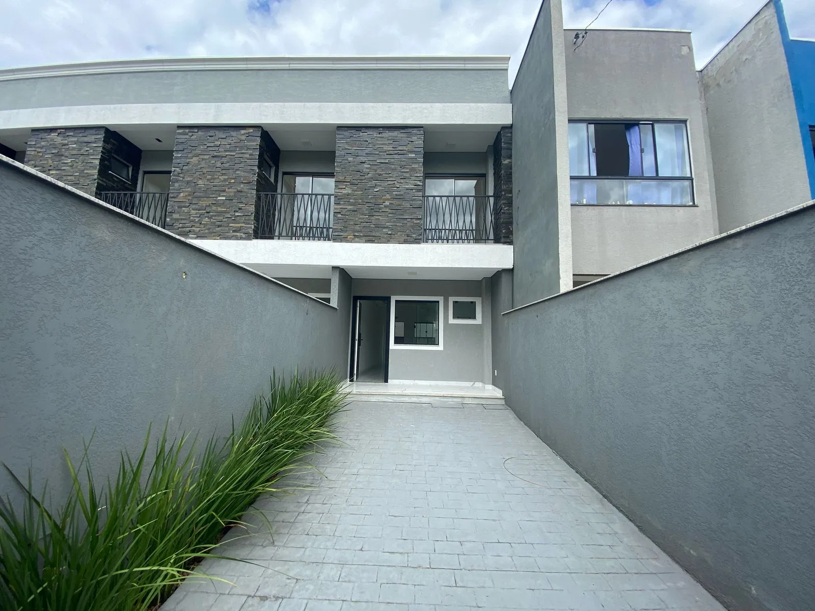 Foto do imóvel Casa à venda com 73m2 por R$ 698.000,00