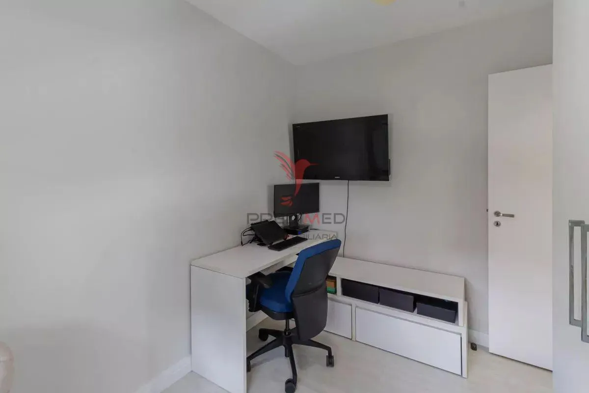 Imagem VENDO AP. REFORMADO, MOBILIADO, COM 1 SUITE E, 1 VAGA DE GARAGEM NO MORUMBI