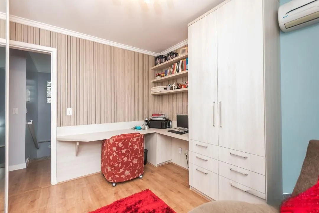 Imagem Casa com 3 dormitórios, 01 suíte, 03 vagas