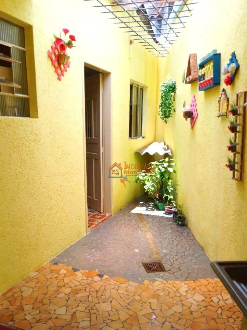 Imagem Sobrado com 3 dormitórios à venda, 165 m² por R$ 382.000,00 - Bela Vista - Guarulhos/SP