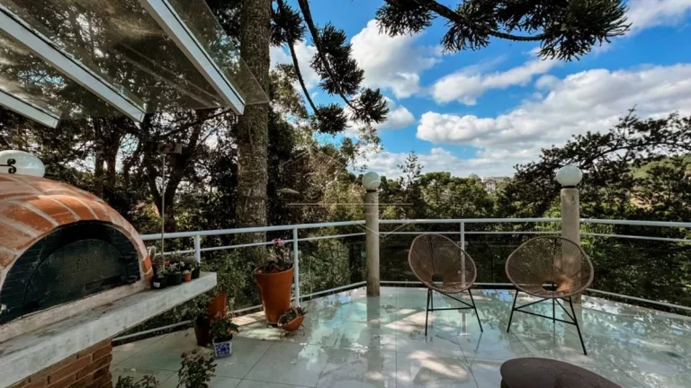 Imagem Casa de Condomínio em Campos do Jordão