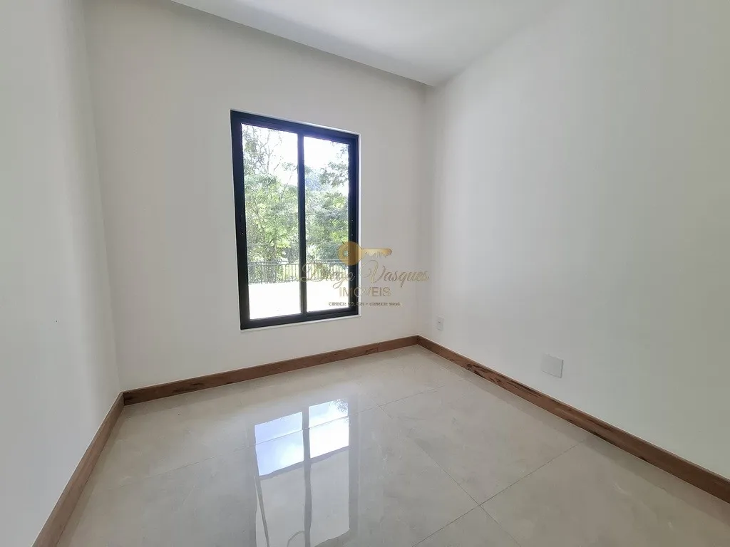 Imagem Casa para Venda em Teresópolis / RJ no bairro Quebra Frascos