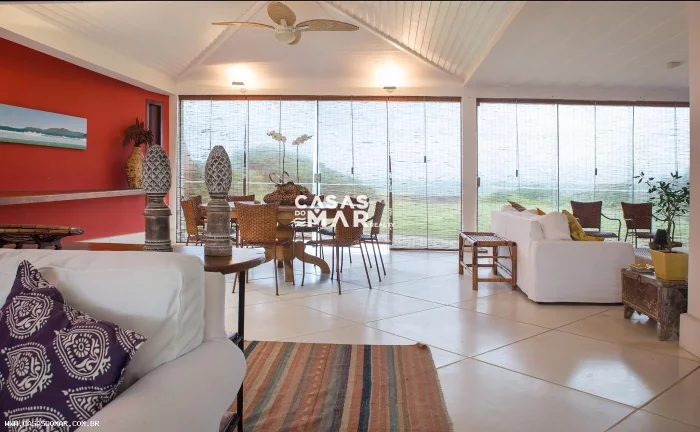 Imagem Casa Frente Mar para Temporada em Armação dos Búzios / RJ no bairro Praia Rasa