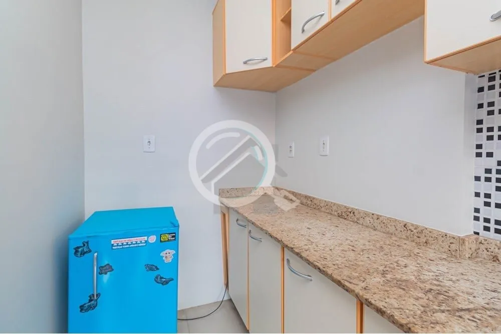 Imagem Descubra a comodidade e o conforto de viver no coração de Porto Alegre! Este apartamento desocupad...