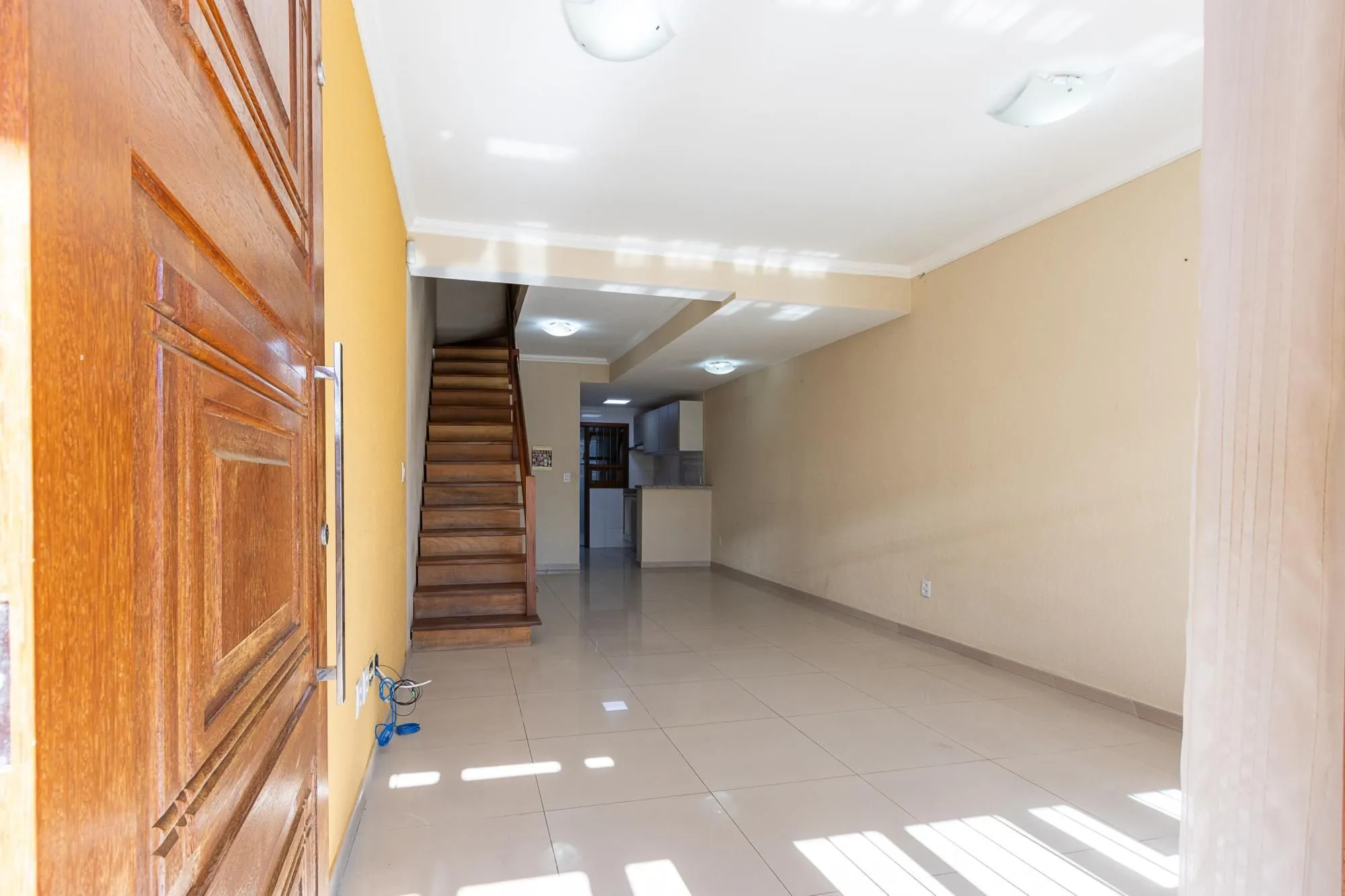 Imagem Casa para Venda - 135.78m², 3 dormitórios, sendo 3 suites, 1 vaga - Guarujá