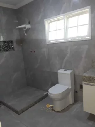 Imagem Casa para Venda em Teresópolis / RJ no bairro Golfe