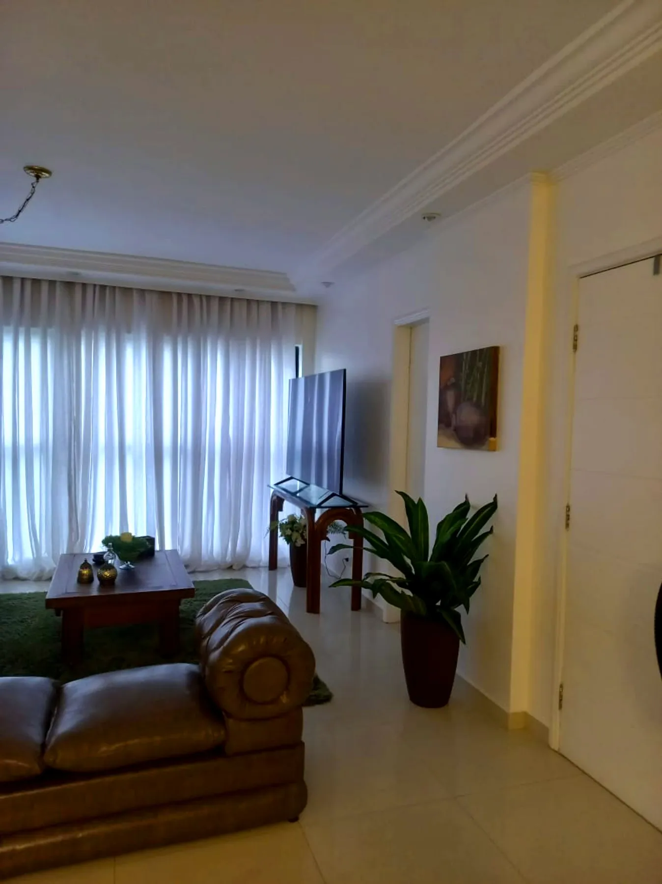 Imagem Encantador apartamento de 176m² no Condomínio Edifício Guarujá Tower à 300Mts da Praia