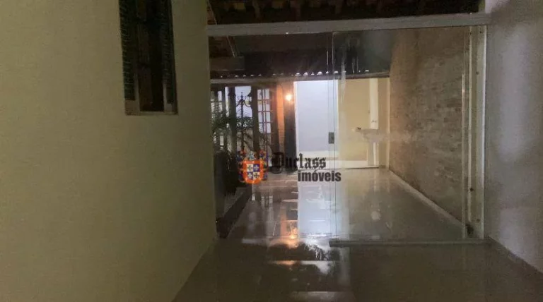 Imagem Casa com 3 dormitórios à venda, 158 m² por R$ 950.000 - Martim de Sá - Caraguatatuba/SP