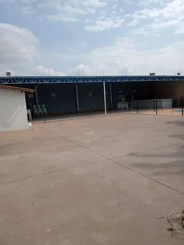 Imagem Sítio / Chácara para Venda em Hortolândia, Jardim Nova Hortolândia I, 1 dormitório, 2 banheiros, 10 vagas