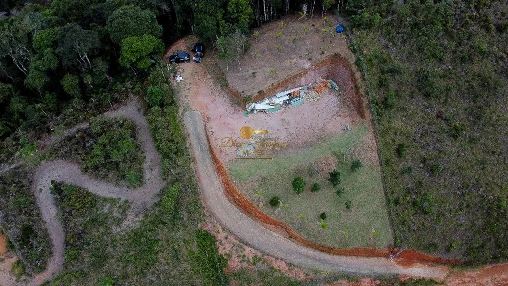 Imagem Terreno em Condomínio para Venda em Teresópolis / RJ no bairro Albuquerque