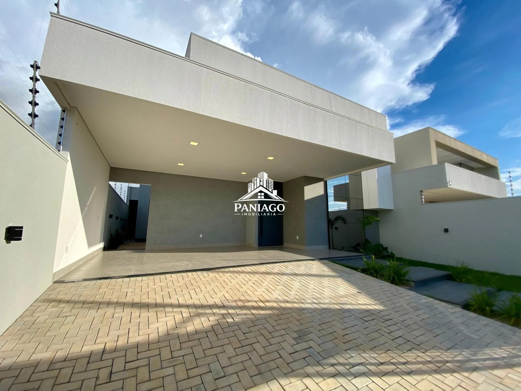 Imagem Casa 3 suítes (1 master), piscina c/ hidro, Residencial Recanto Suíço, Sinop-MT