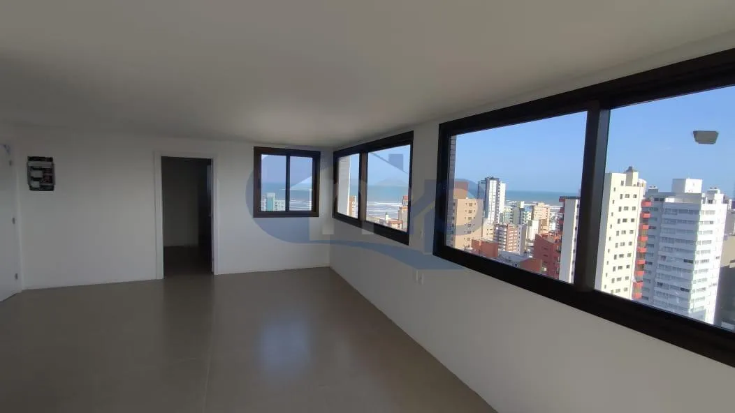 Imagem Apartamento á venda com 3 dormitórios no centro de Torres/RS