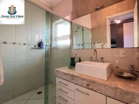 Imagem Casa Alto Padrão à Venda Na Granja Viana Com 4 Suítes e 5 Vagas