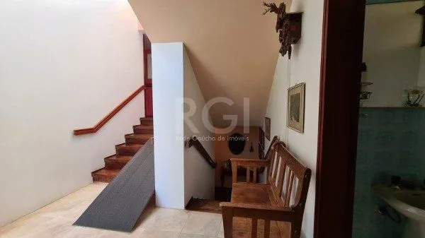Imagem Casa Condominio para Venda - 300m², 4 dormitórios, sendo 1 suites, 2 vagas - Santa Tereza