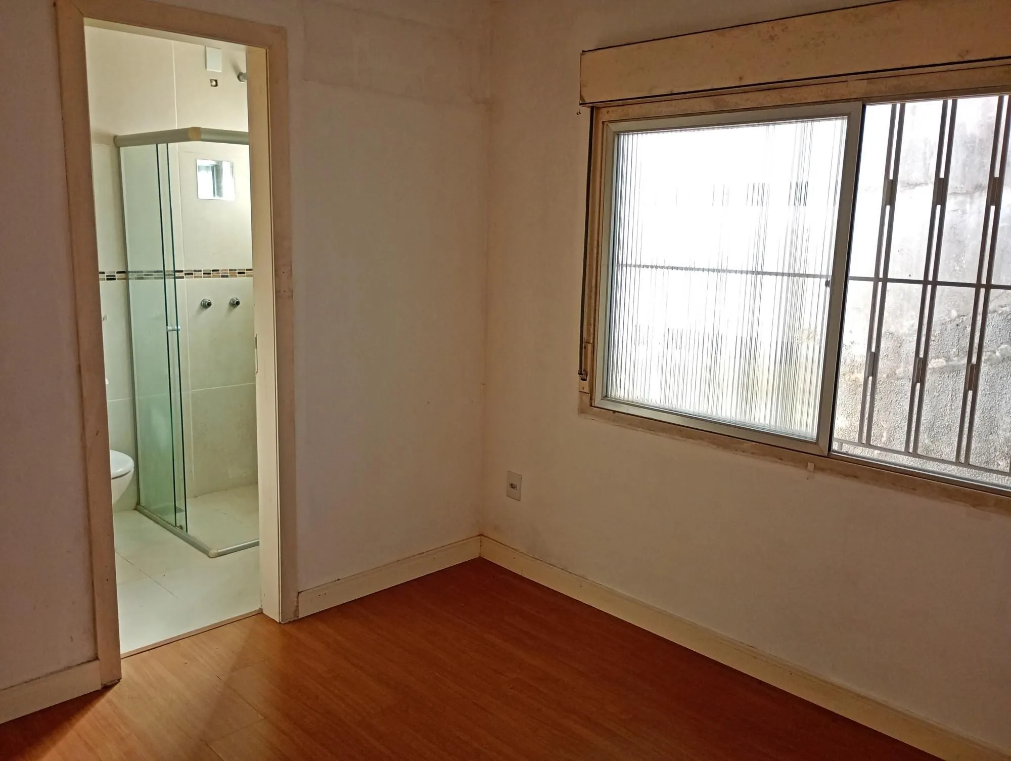 Imagem Casa com 3 suítes próxima ao Iguatemi e Parque Germânia