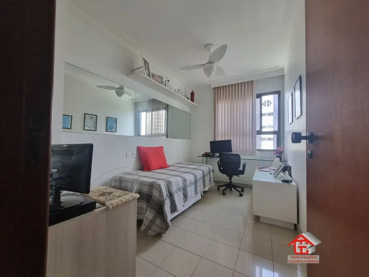 Imagem Apartamento com 4 Quartos à Venda, 117 m² em Caminho das Árvores - Salvador
