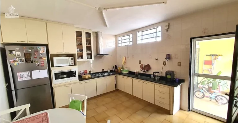 Imagem ÓTIMA CASA COM EDICULA E EXCELENTE LOCALIZAÇÃO NA VILA HORTOLÂNDIA EM JUNDIAÍ/SP.