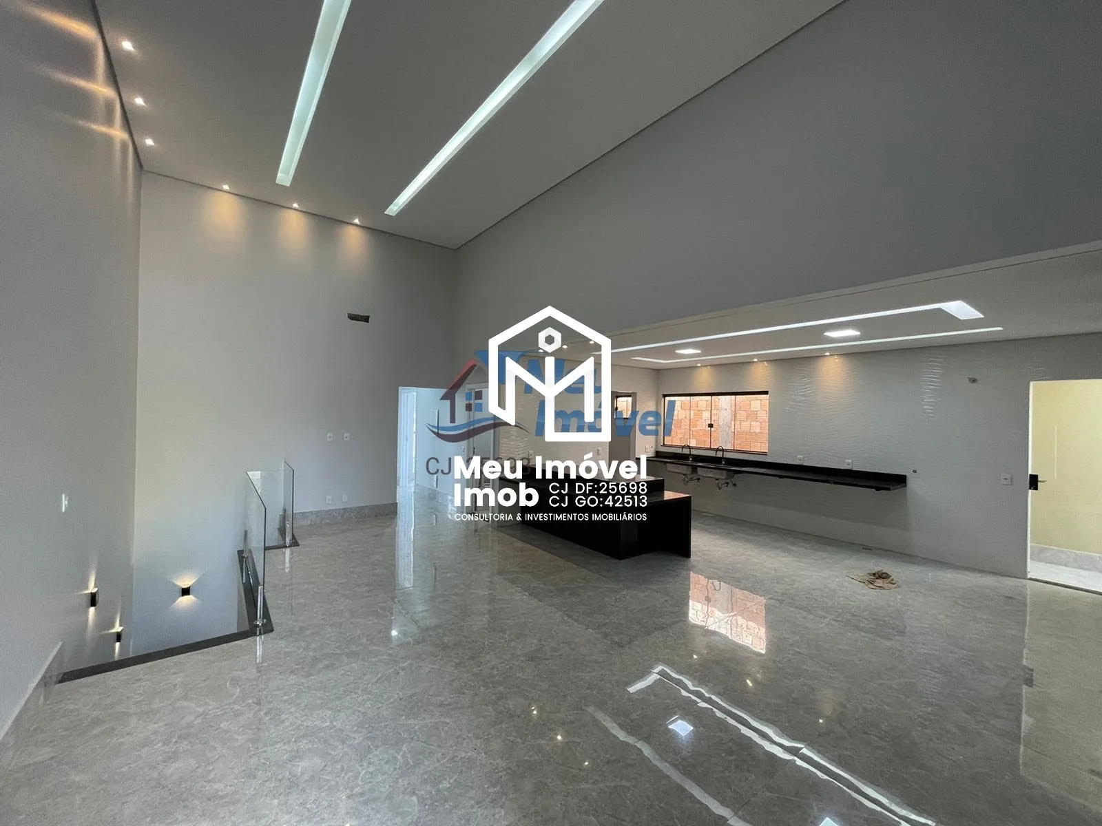 Imagem Casa 4 Quartos 4 suítes Alto Padrão 2 Vagas 260m² Arniqueira