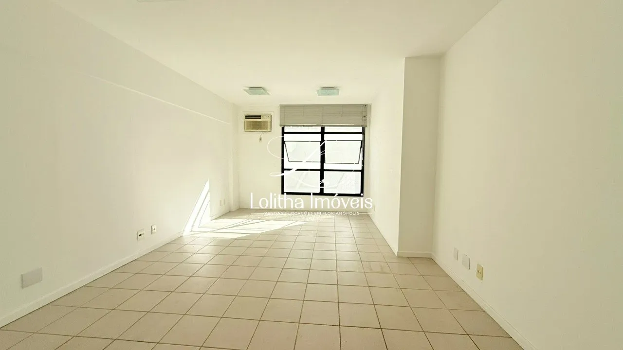 Imagem SALA COMERCIAL NO CENTRO DE FLORIANÓPOLIS/SC PARA VENDA OU LOCAÇÃO